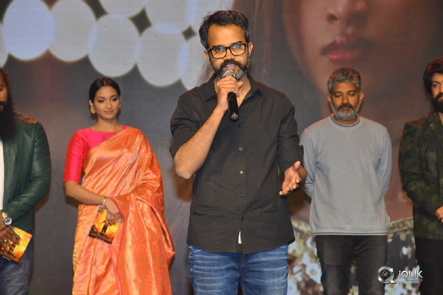 KGF-Movie-Pre-Release-Function-Photos